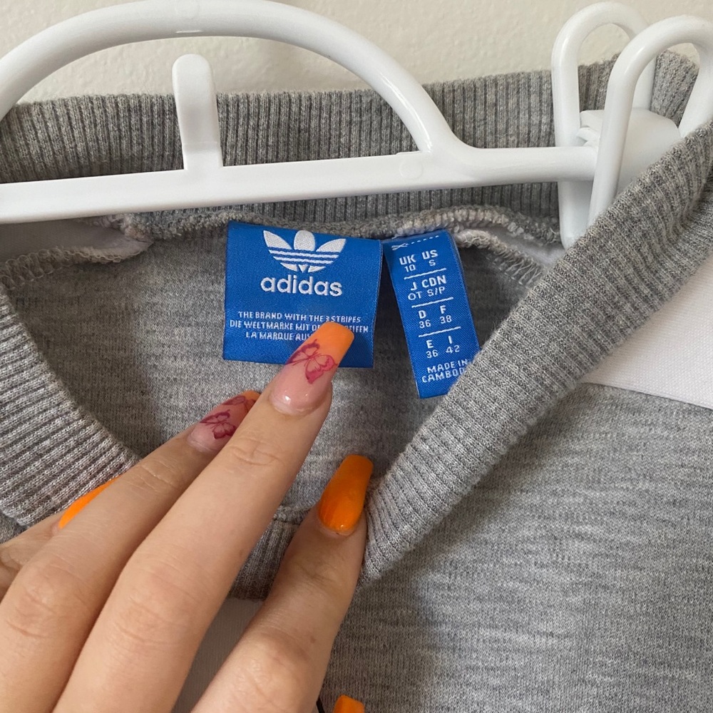 ADIDAS CROPPED LONGSLEEVE - Picture 3 of 6